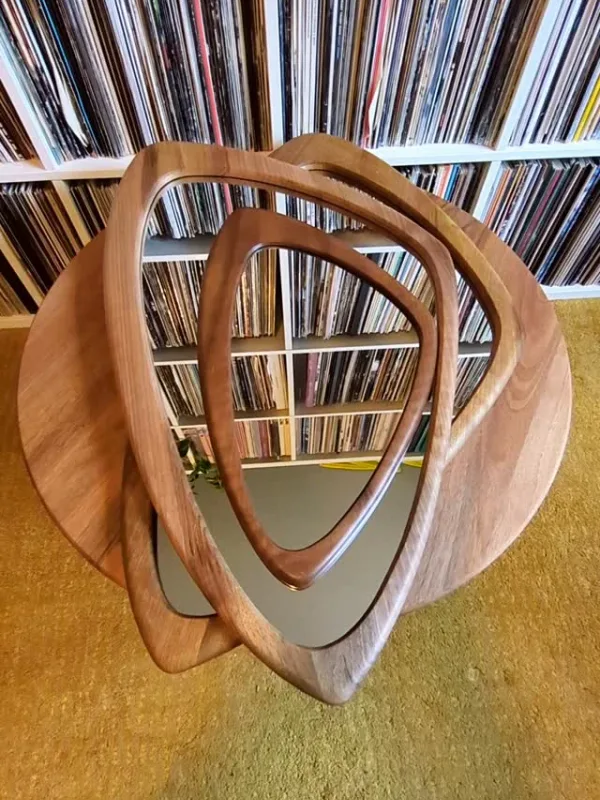 Production du jour, en flux tendu ! J’ai eu pas mal de demande sur des miroirs ces derniers jours, j’ai l’impression que ça…